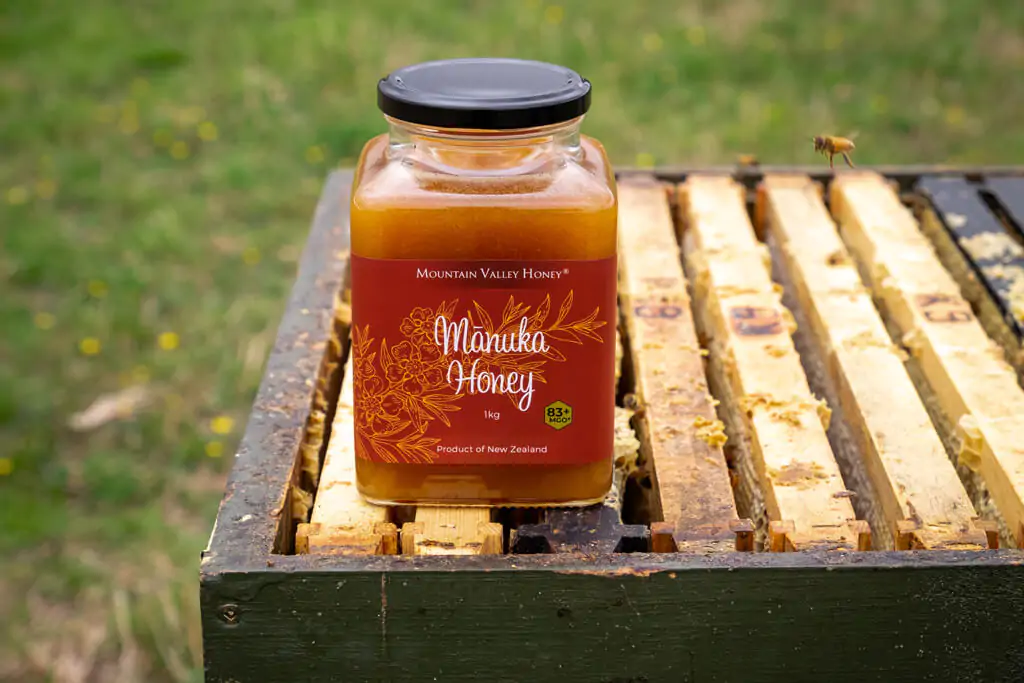 Manuka honey sourced locally tours nz